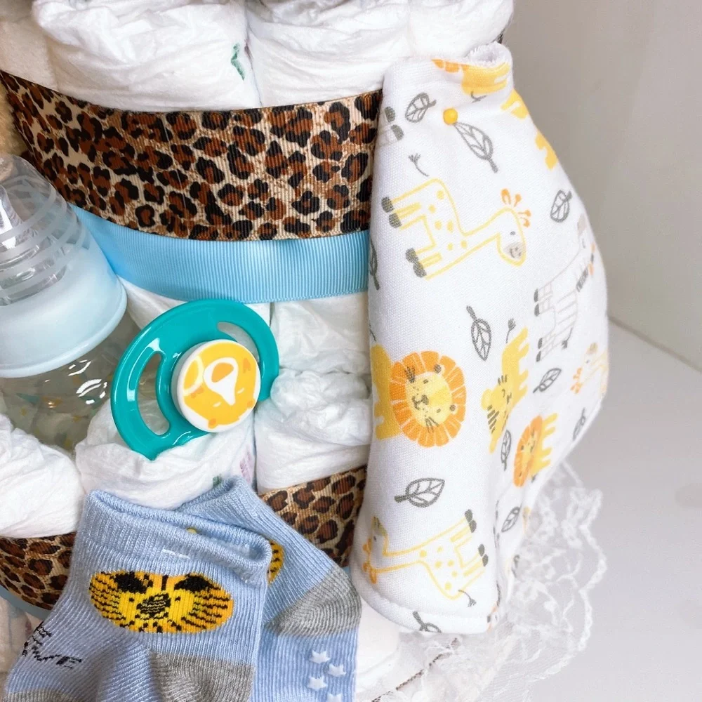 Lion Diaper Cake, Safari themed